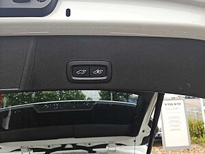 Volvo  B3 Core Fahr-Paket / AHZV / Winter-Paket