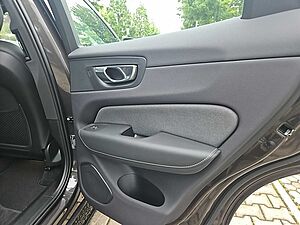 Volvo  T6 AWD Plus Dark Plug-In