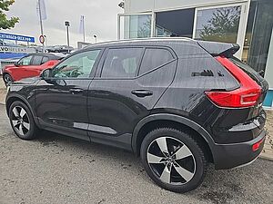 Volvo  T2 Momentum Pro