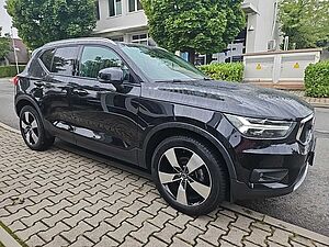 Volvo  T2 Momentum Pro