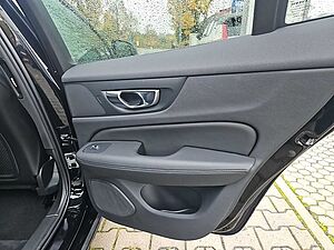 Volvo  T6 AWD Plus Dark Plug-In SK208