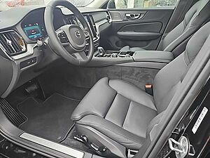 Volvo  T6 AWD Plus Dark Plug-In SK208