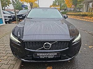 Volvo  T6 AWD Plus Dark Plug-In SK208