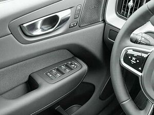 Volvo  T6 PLUS DARK HYBRID BUSINESS MY25