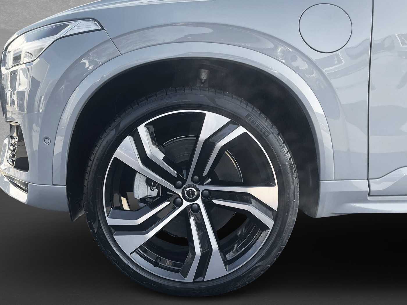 Volvo  XC90