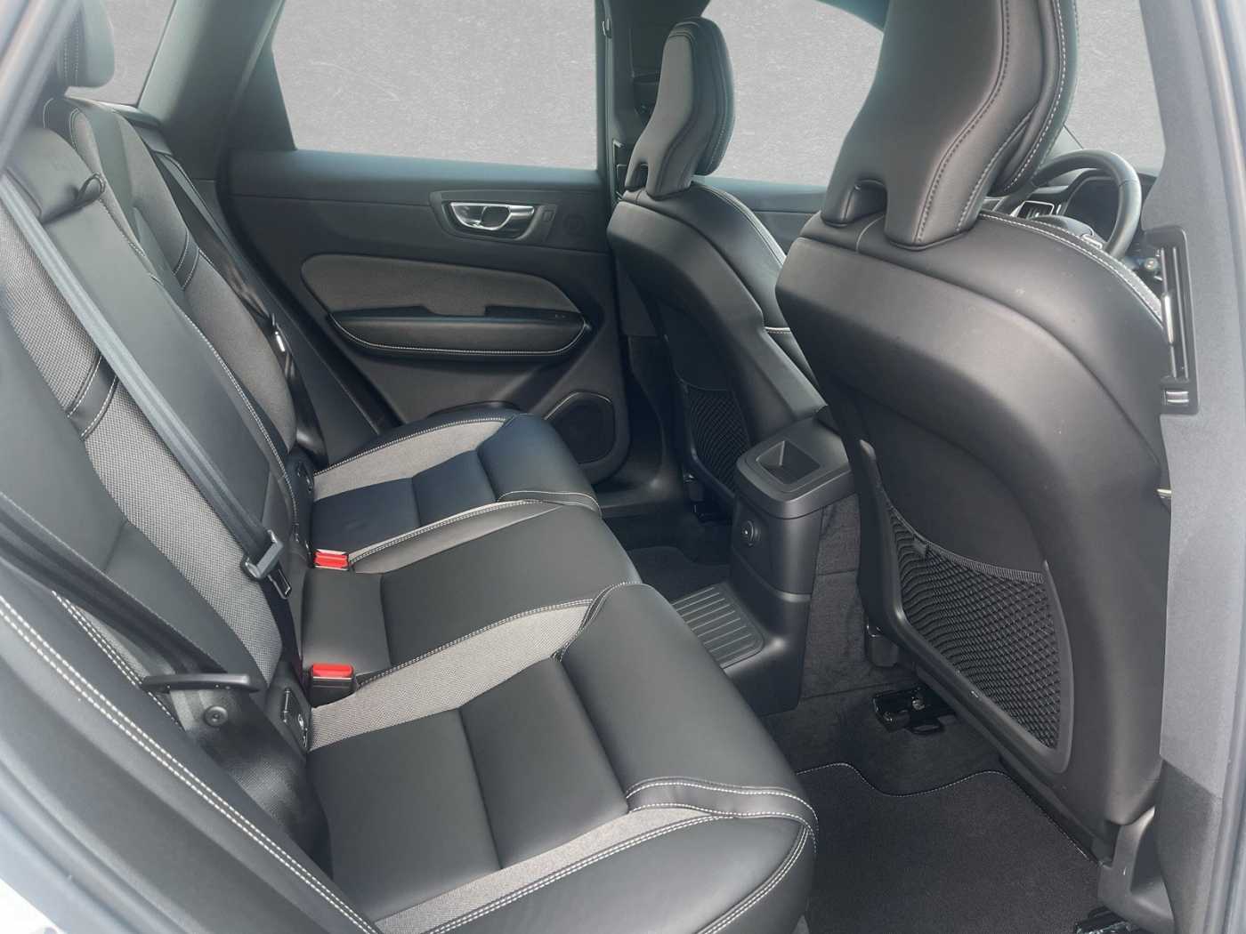 Volvo  R Design