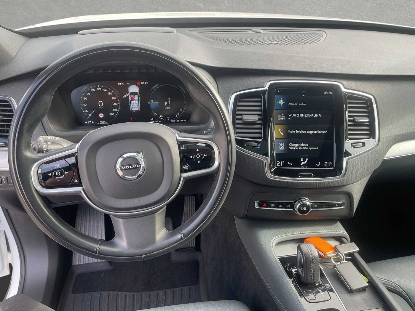 Volvo  Recharge Expression