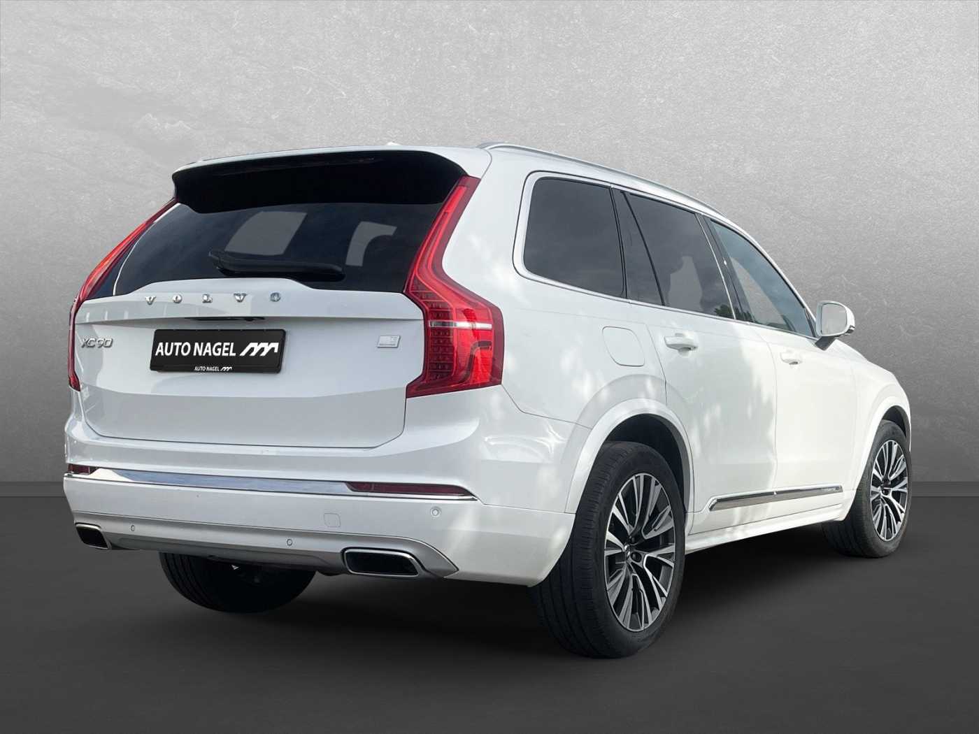 Volvo  Recharge Expression