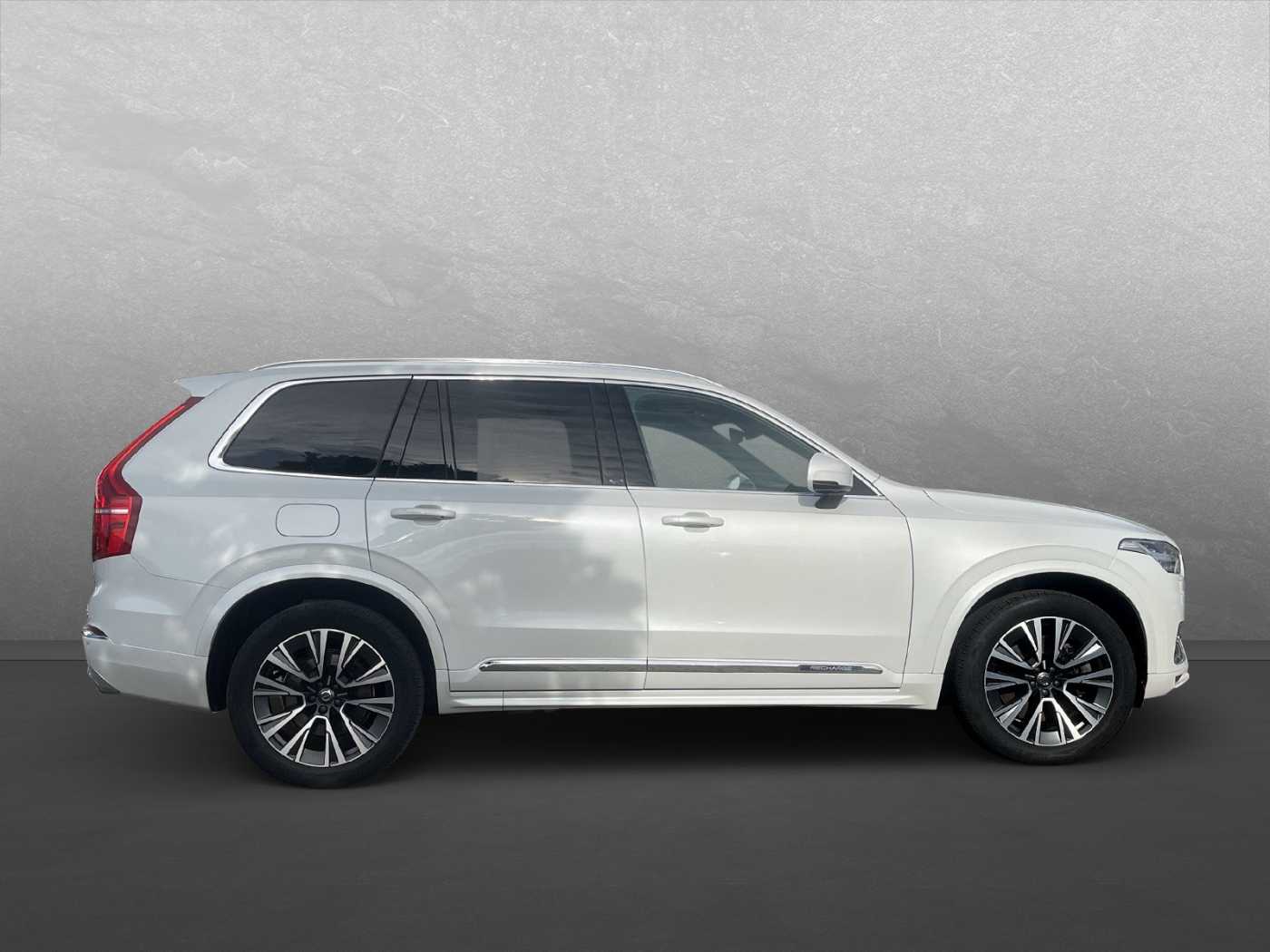 Volvo  Recharge Expression