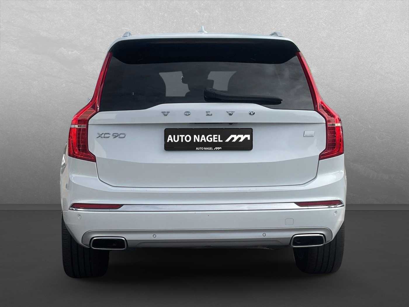 Volvo  Recharge Expression