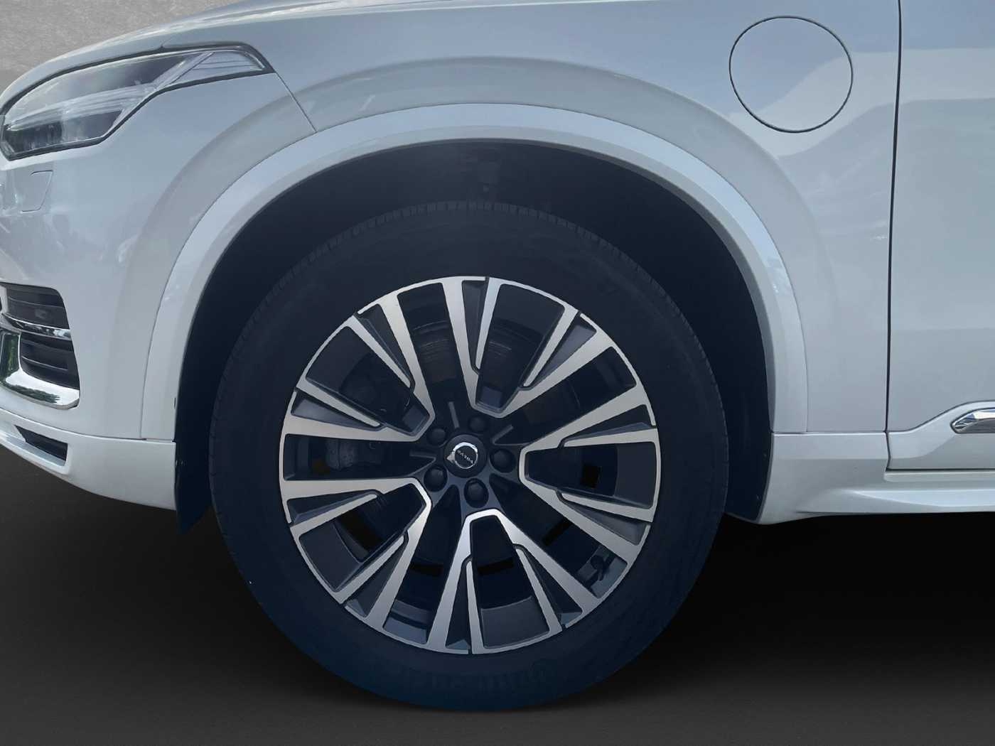 Volvo  Recharge Expression