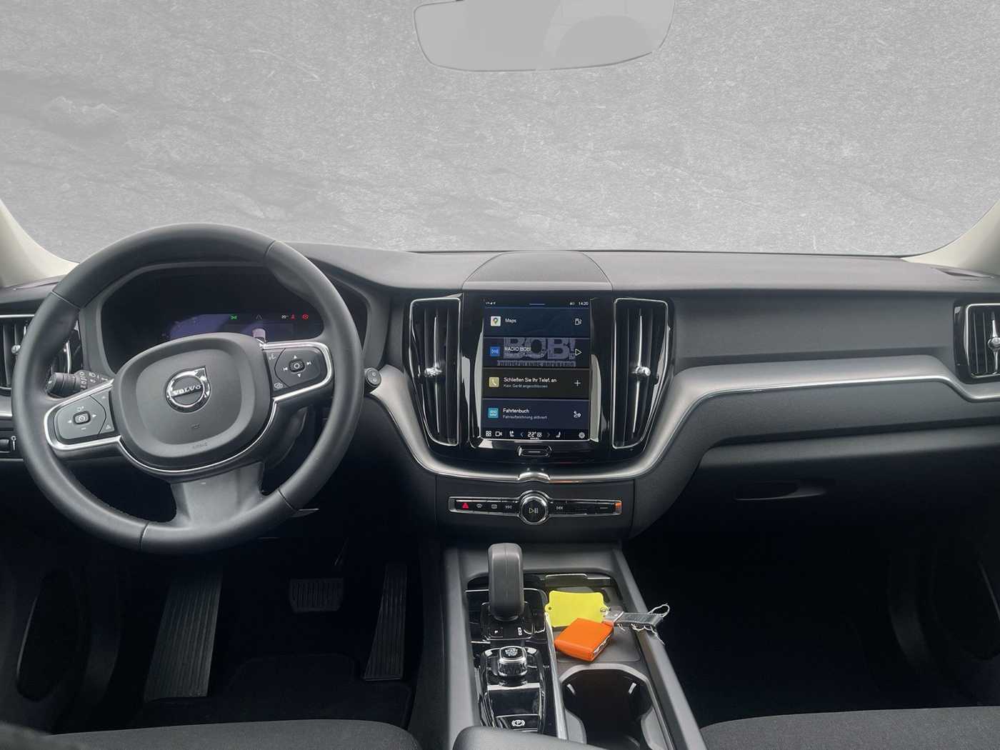 Volvo  Momentum Pro