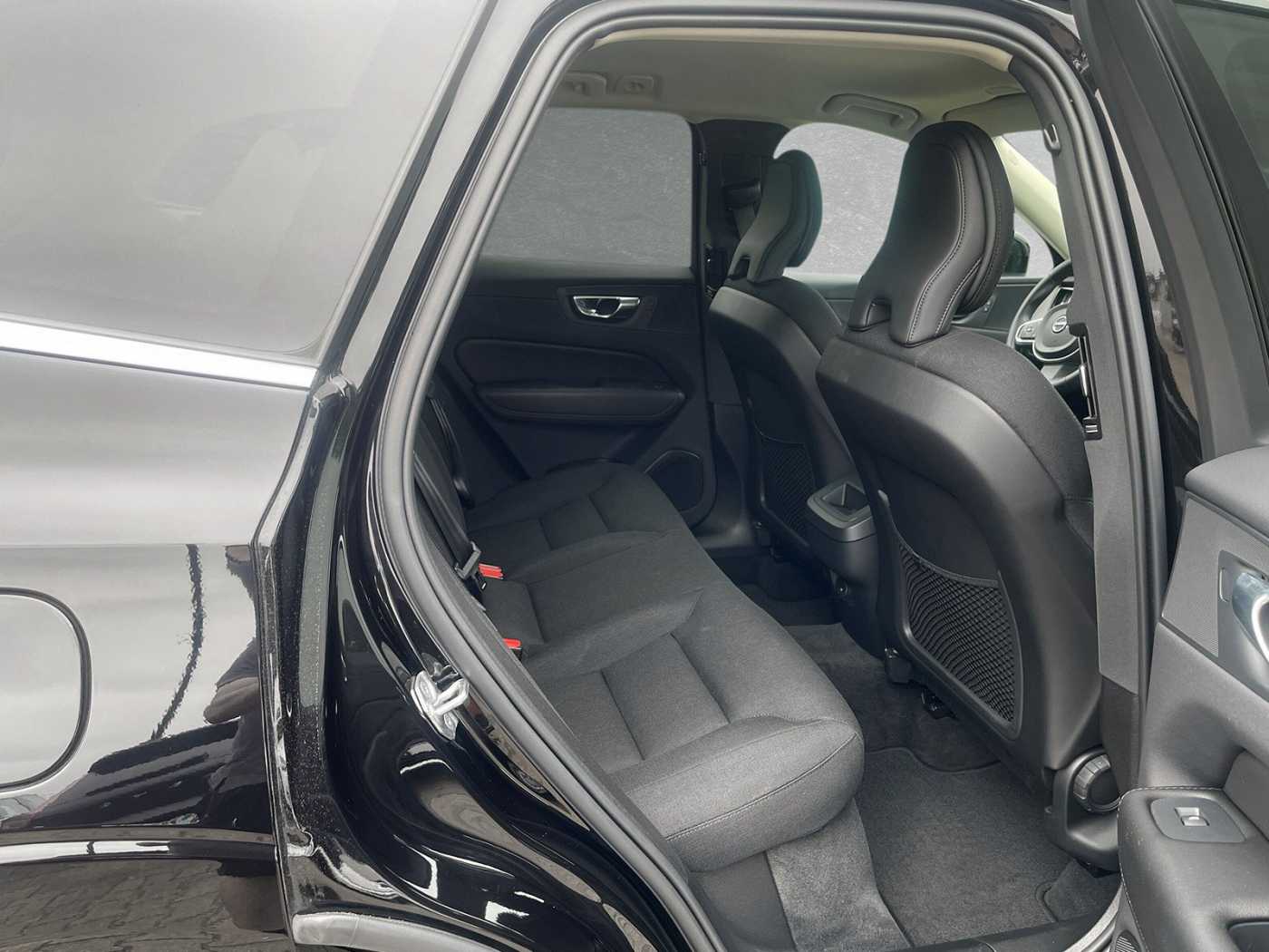 Volvo  Momentum Pro