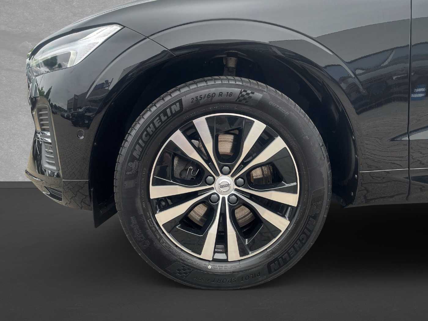 Volvo  Momentum Pro