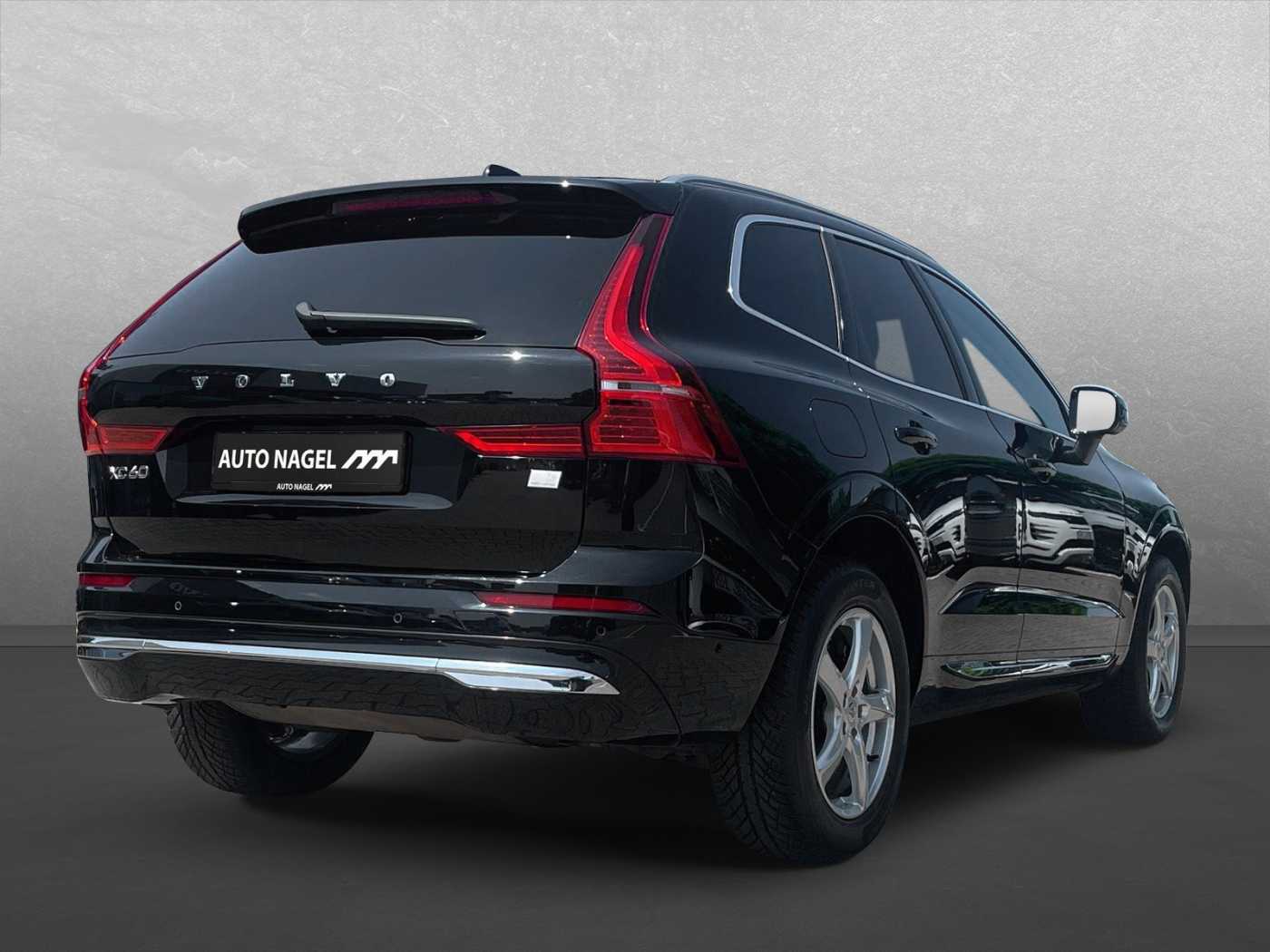 Volvo  Recharge Inscription Expression