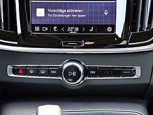 Volvo  Kombi Plus Bright B4 Diesel EU6d 360 Grad Kamera LED Tagfahrlicht