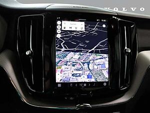 Volvo  Plus Dark 2WD B4 Benzin  StandHZG Leder digitales Cockpit Memory Sitze Soundsyst