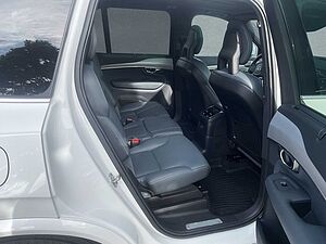 Volvo  Recharge Expression