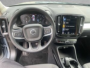 Volvo  Momentum Pro