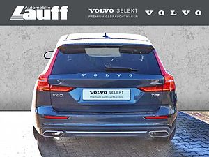 Volvo  Kombi Inscription  T4 Lichtpaket IntelliSafe Pro Paket 140 KW / 190 PS