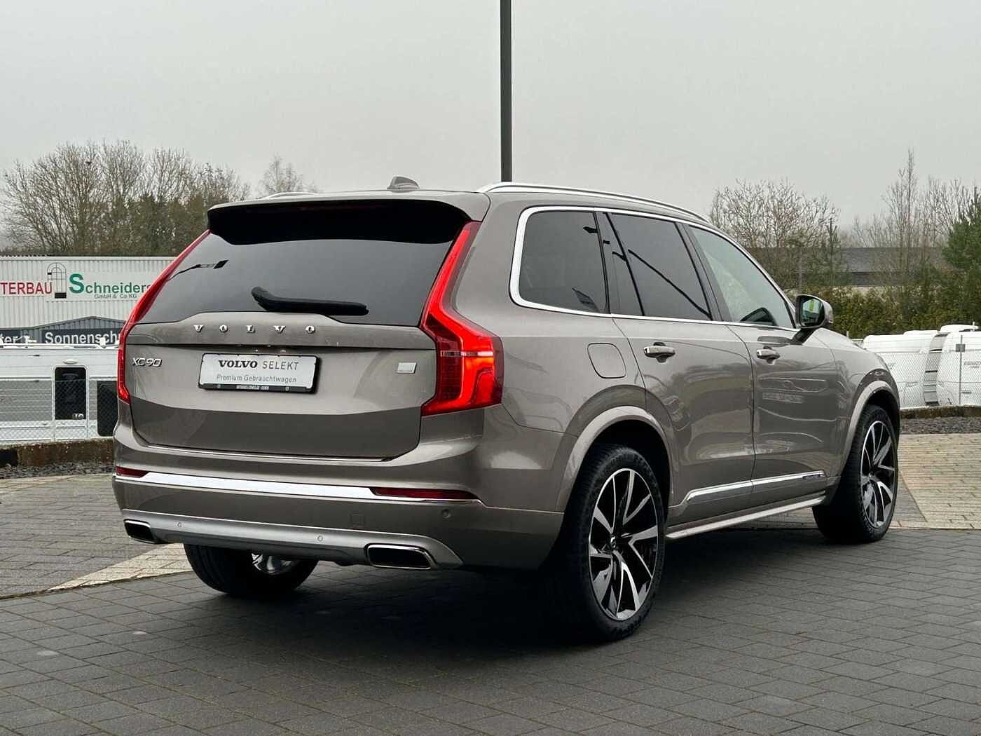 Volvo  T8 Inscription Recharge Plug-In Hybrid AWD