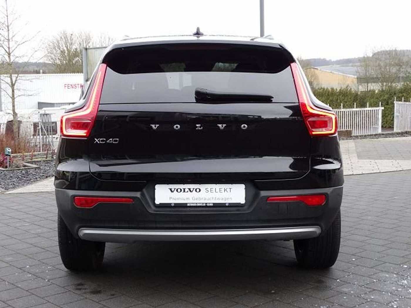 Volvo  Inscription Recharge T5 Plug-In Hybrid 2WD