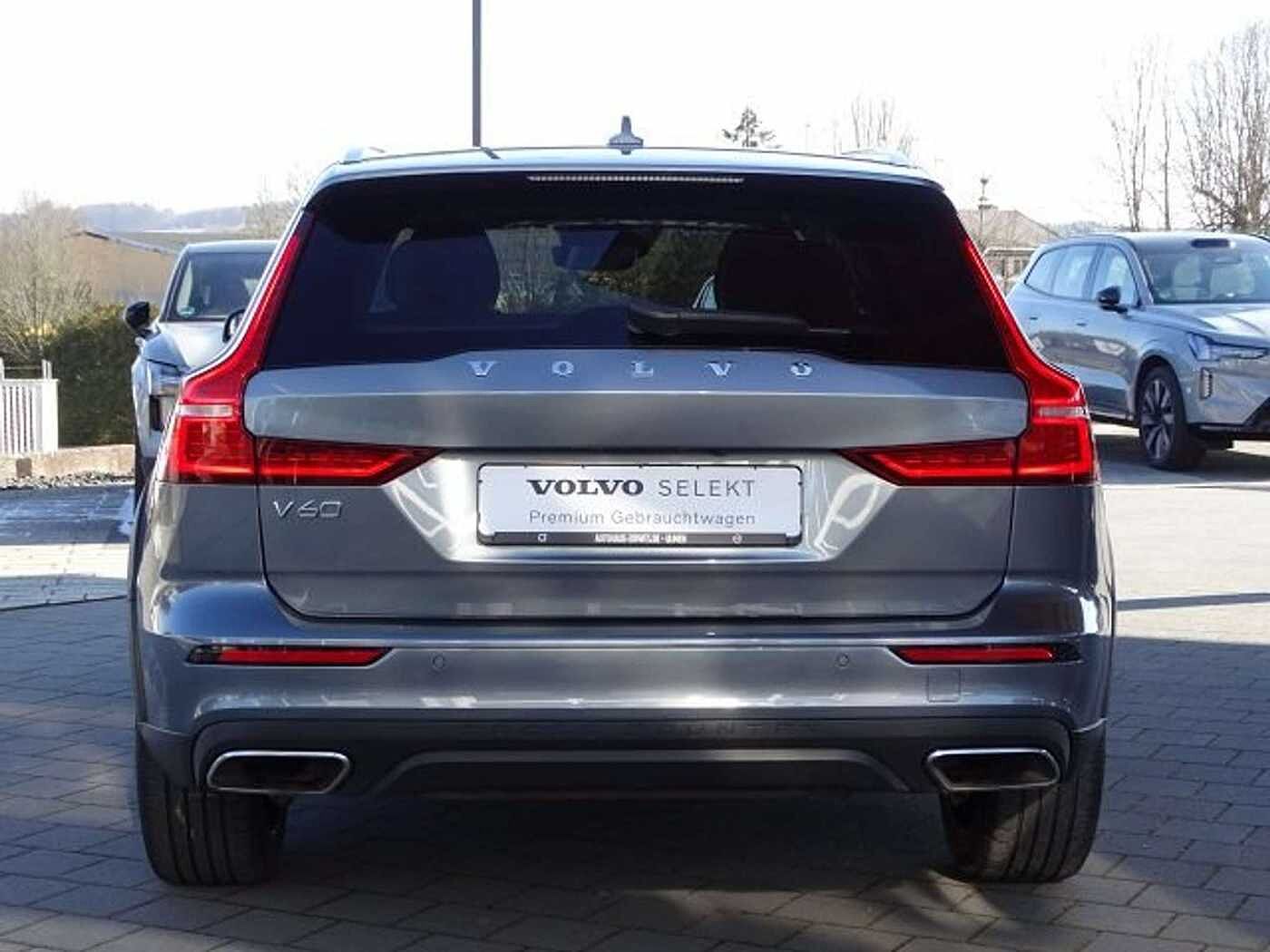 Volvo  Pro T5 AWD