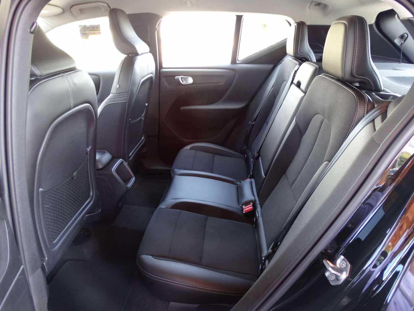 Volvo  Momentum Pro D3 AWD