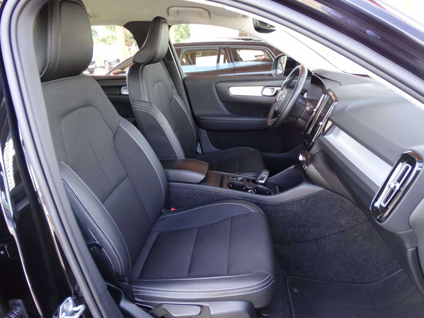 Volvo  Momentum Pro D3 AWD