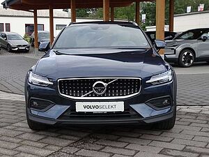 Volvo  Pro D4 AWD