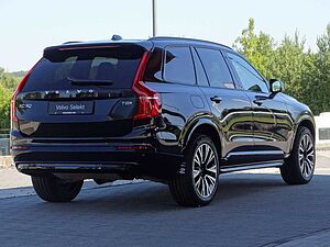 Volvo  Ultra Dark Recharge T8 AWD Plug-In Hybrid