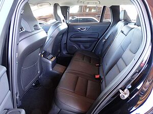 Volvo  Plus Dark Recharge T6 Plug-In Hybrid AWD