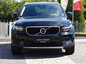 Volvo  Momentum Pro D3 AWD