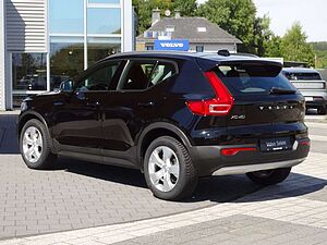 Volvo  Momentum Pro D3 AWD