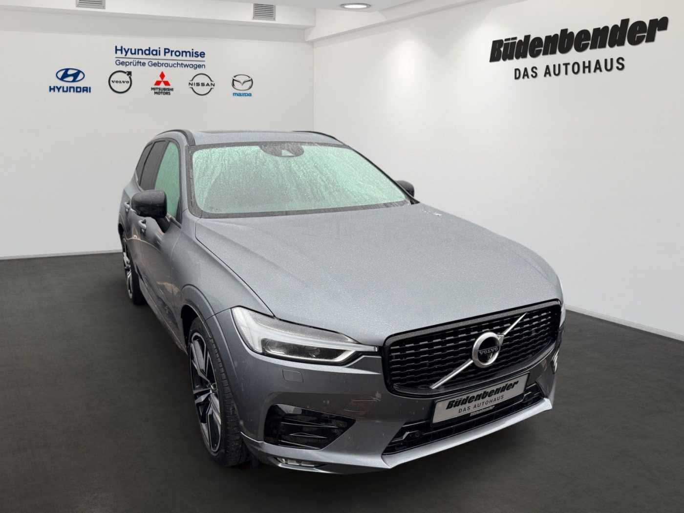 Volvo  XC60 R Design AWD