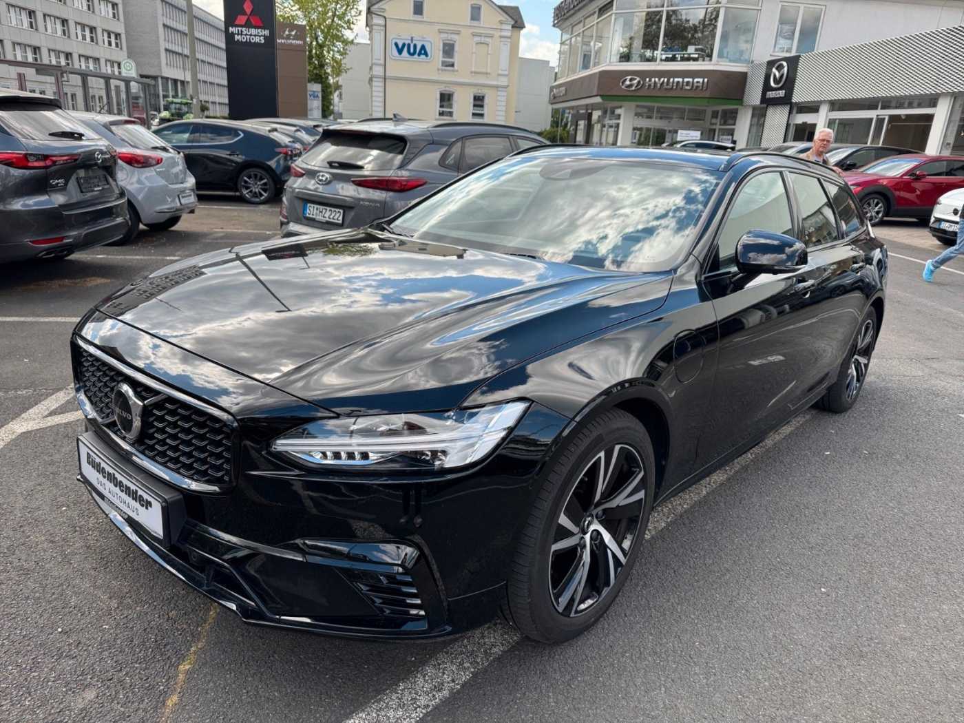 Volvo  Kombi R Design  Recharge Plug-In H