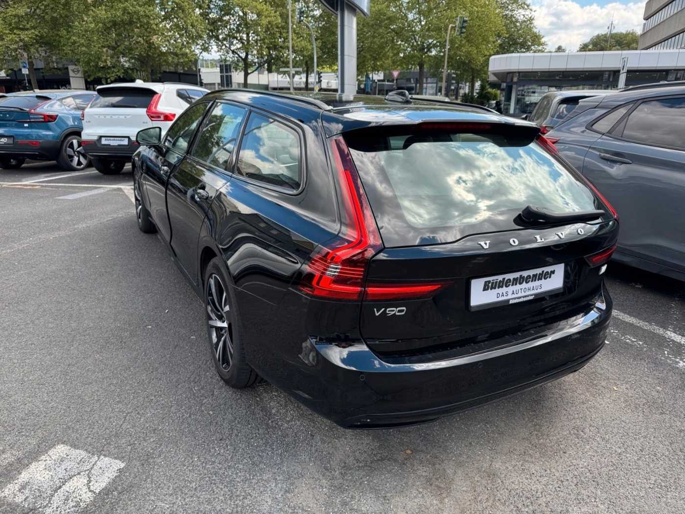 Volvo  Kombi R Design  Recharge Plug-In H