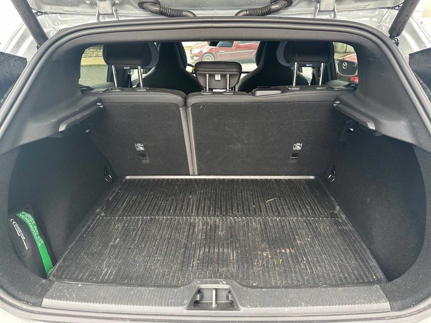 Volvo  Plus 2WD Pure Electric*IM KUNDENAUFTRAG*