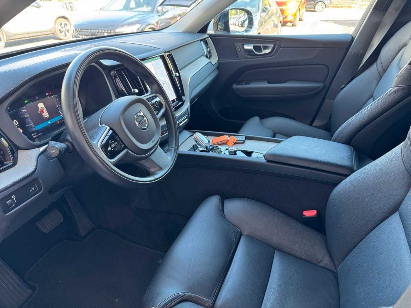 Volvo  XC60 Inscription 2WD