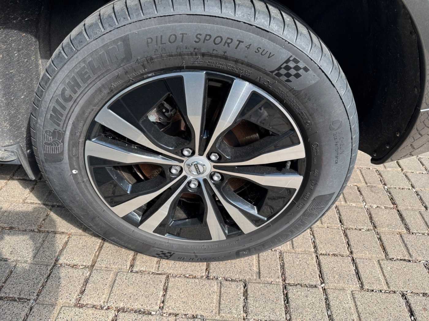 Volvo  XC60 Inscription Plug-In Hybrid