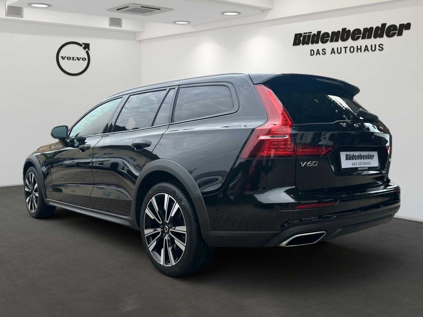 Volvo  Cross Country Pro AWD*AHK*BLIS*360°*