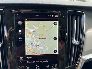 Volvo  Kombi R Design  Recharge Plug-In H