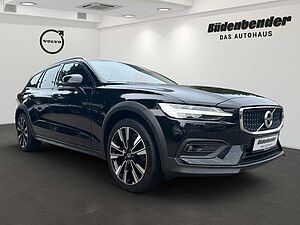 Volvo  Cross Country Pro AWD*AHK*BLIS*360°*