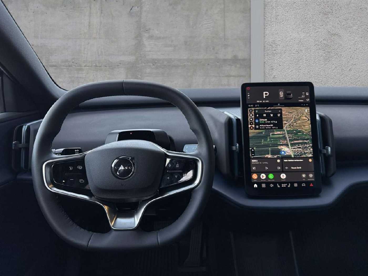 Volvo  Plus 2WD Pure Electric
