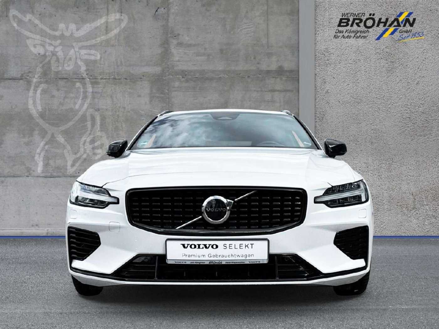Volvo  Plus Dark T6 Recharge AWD