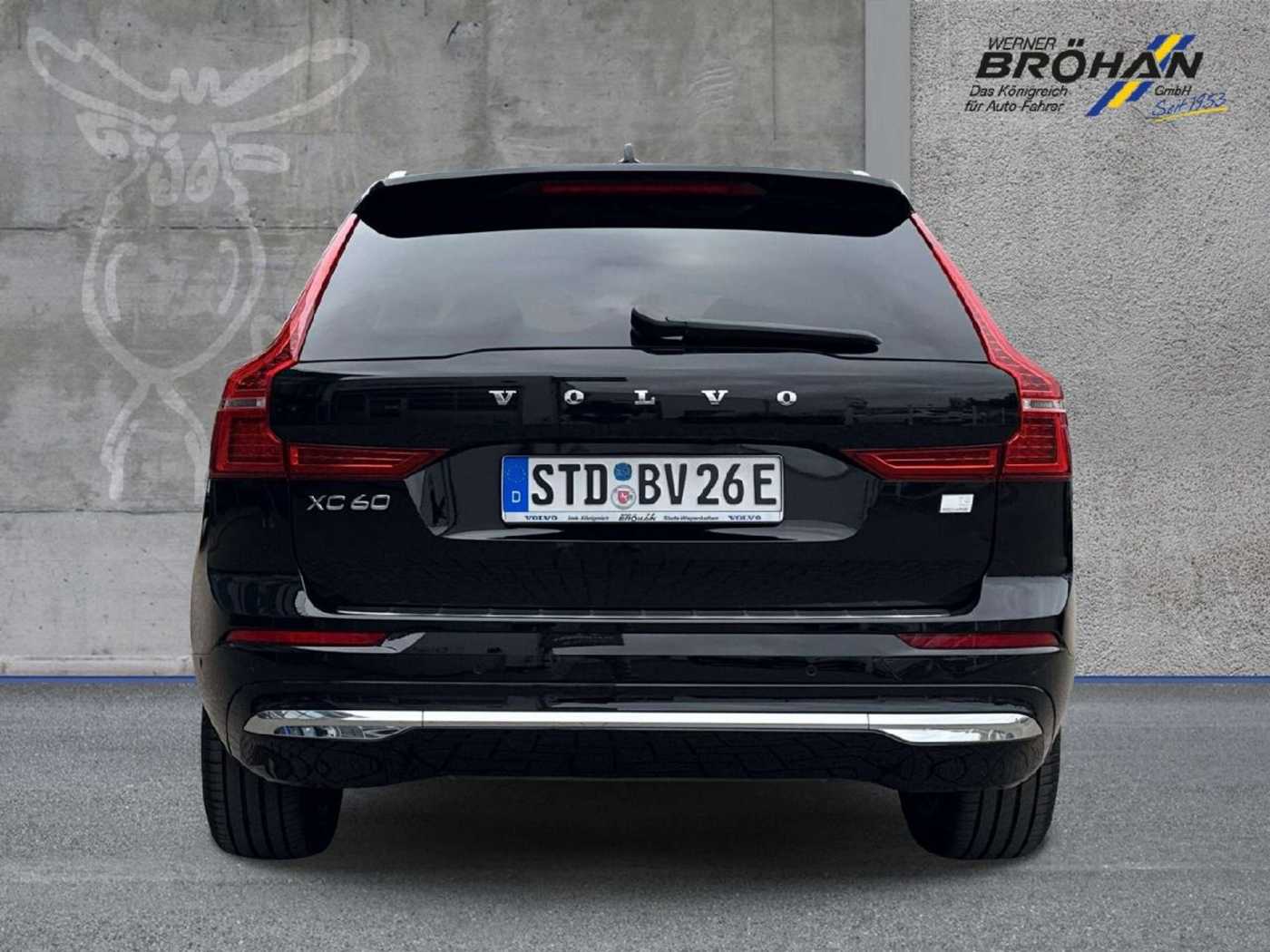 Volvo  Ultimate Bright Recharge Plug-In Hybrid AWD