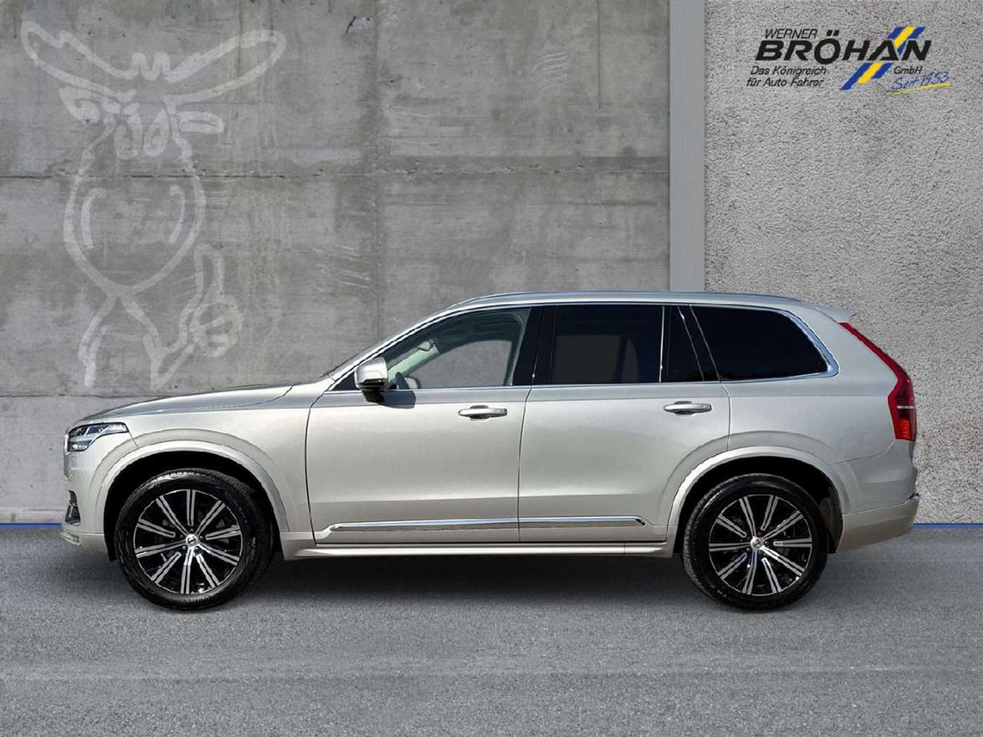 Volvo  Plus Bright AWD