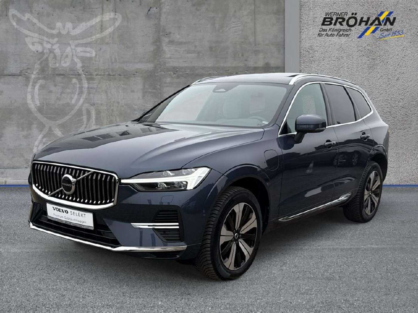 Volvo  Plus Bright Recharge Plug-In Hybrid AWD