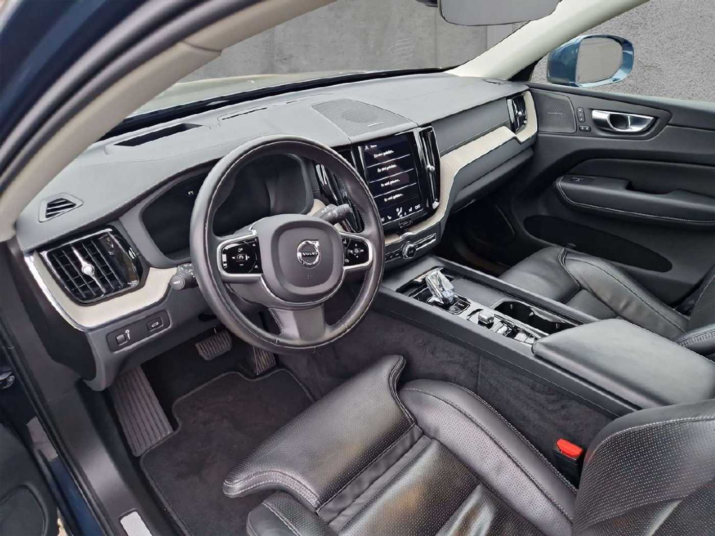 Volvo  B4 AWD Diesel Inscription