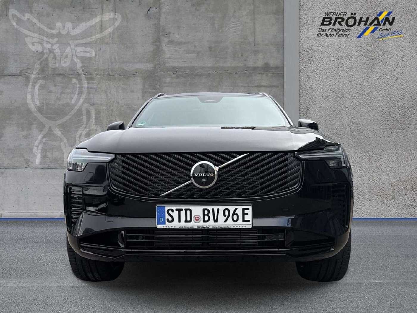 Volvo  T8 AWD Ultra Dark Plug-In Hybrid